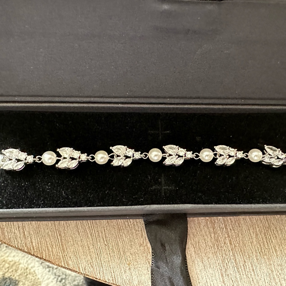 Copper Lane Gift Co. Charolette bridal bracelet. Never worn. Rhodium.